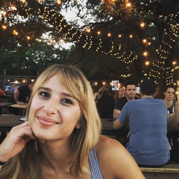 Meet your Posher, Kristen - Picture 1 of 1